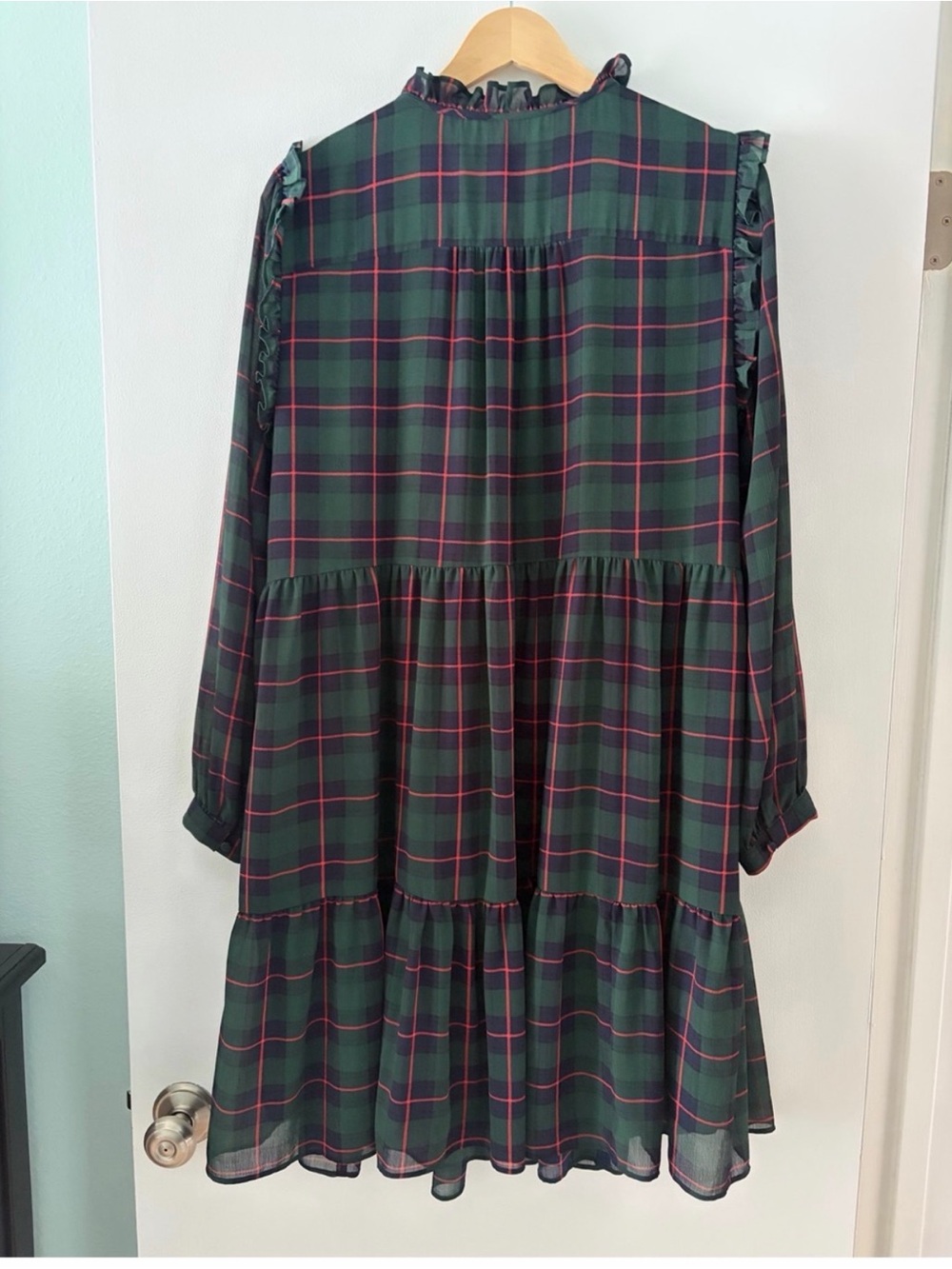 J. Crew XL Black Red + Green Tie Neck Tartan Plaid Holiday Ruffle Dress - Picture 11 of 14